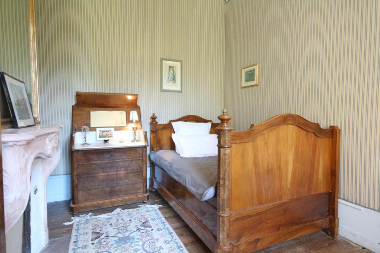 Chateau De Mauvilly Bed and Breakfast Eksteriør billede